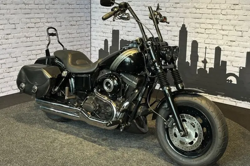 Harley-Davidson Dyna Fat Bob (2015)