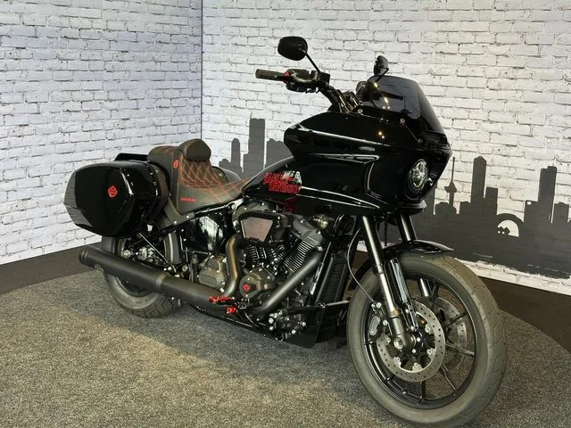 Harley-Davidson Softail (2026) — foto 1