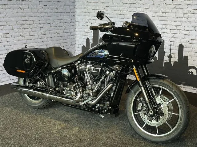 Harley-Davidson Softail (2026) — foto 1