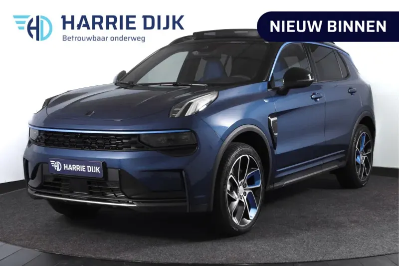 Lynk & Co 01 (2023)