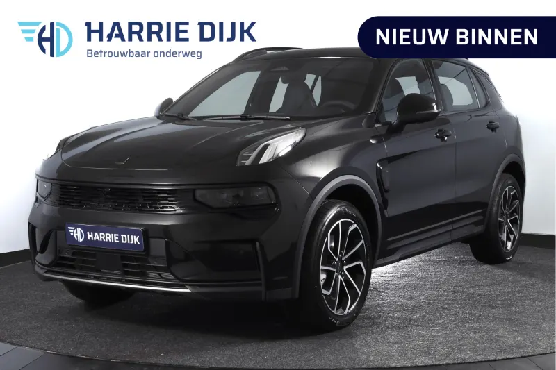 Lynk & Co 01 (2025)