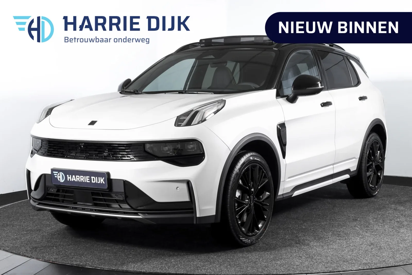 Lynk & Co 01 (2026) — foto 1