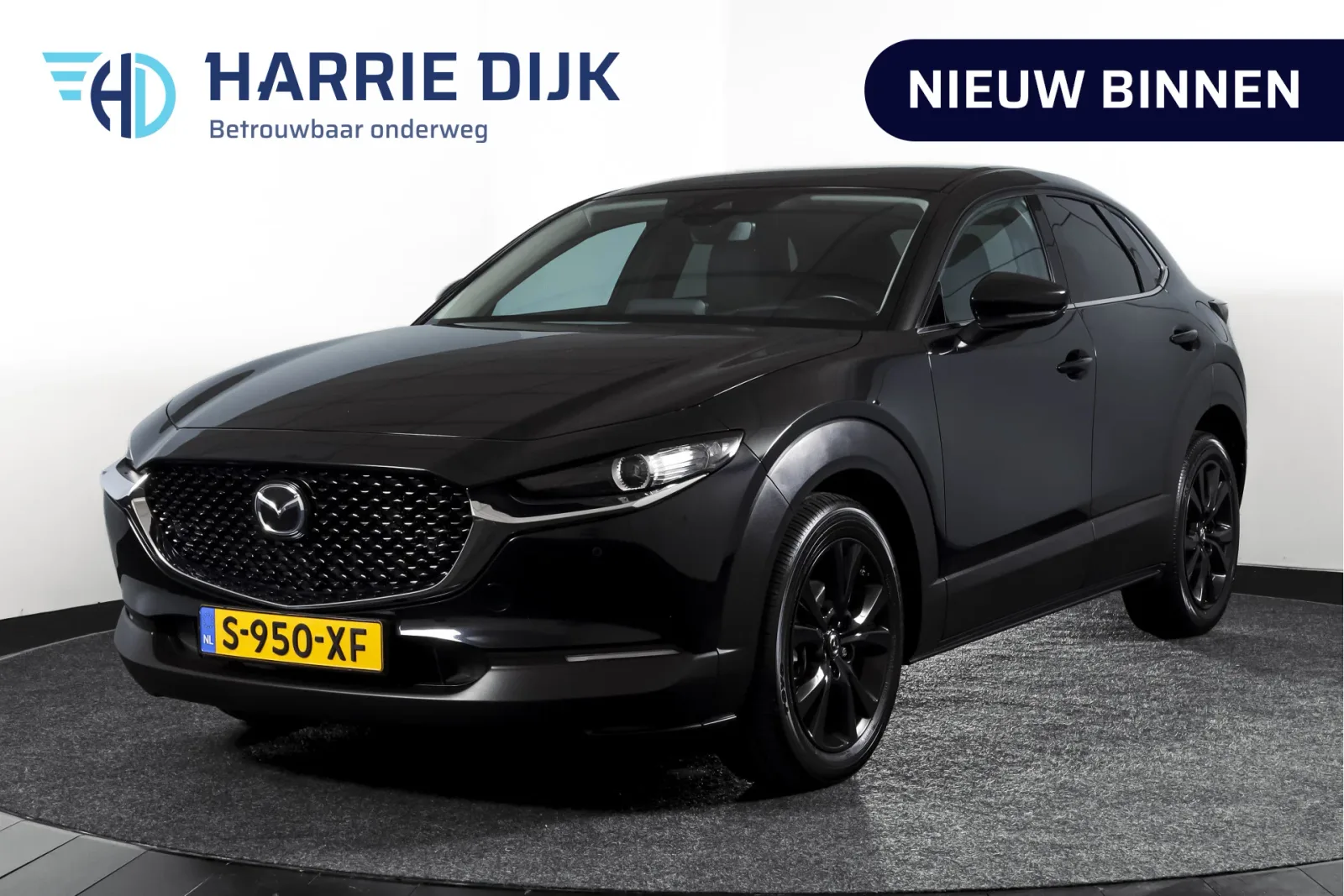 Mazda CX-30 (2023) — foto 1