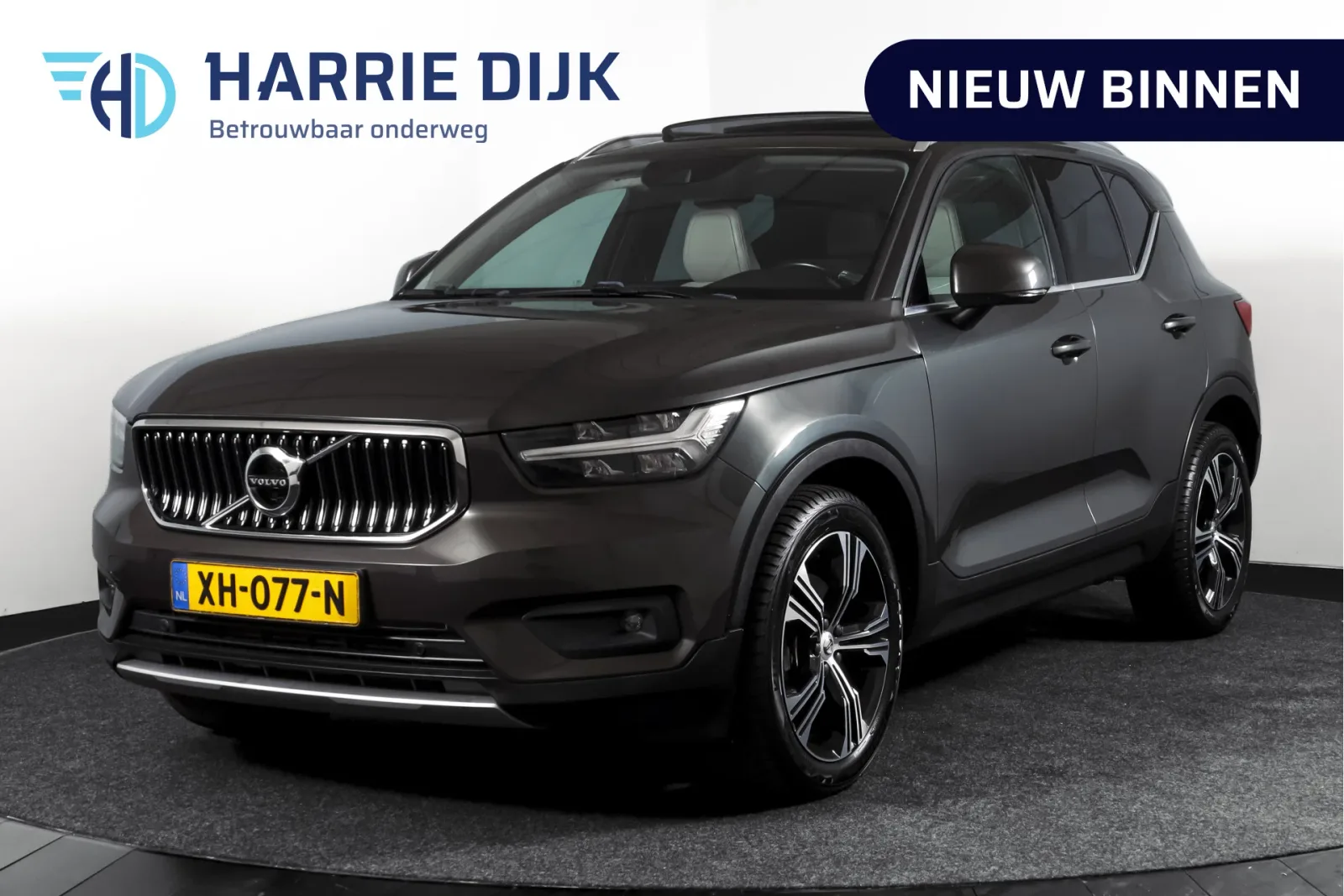 Volvo XC40 (2019) — foto 1