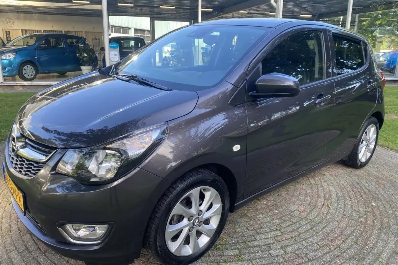Opel Karl (2016)