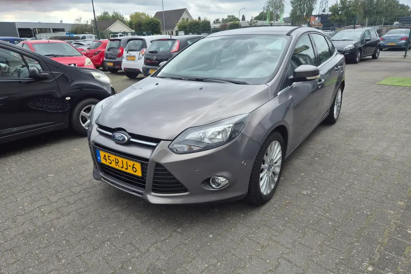 Ford Focus (2011)