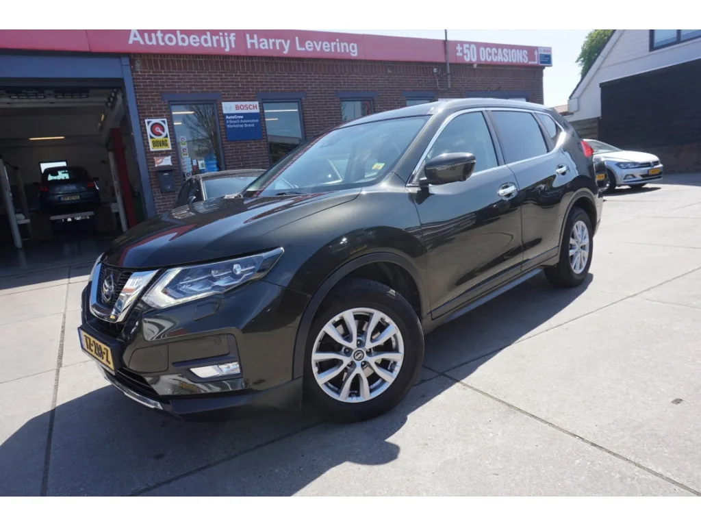 Nissan X-Trail (2018) — foto 1