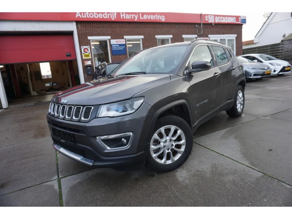 Jeep Compass (2021) — foto 1