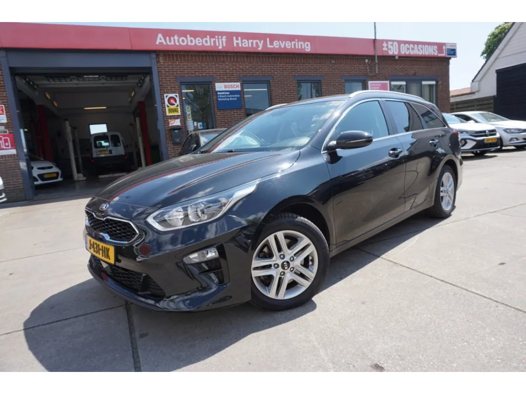Kia Ceed (2020) — foto 1