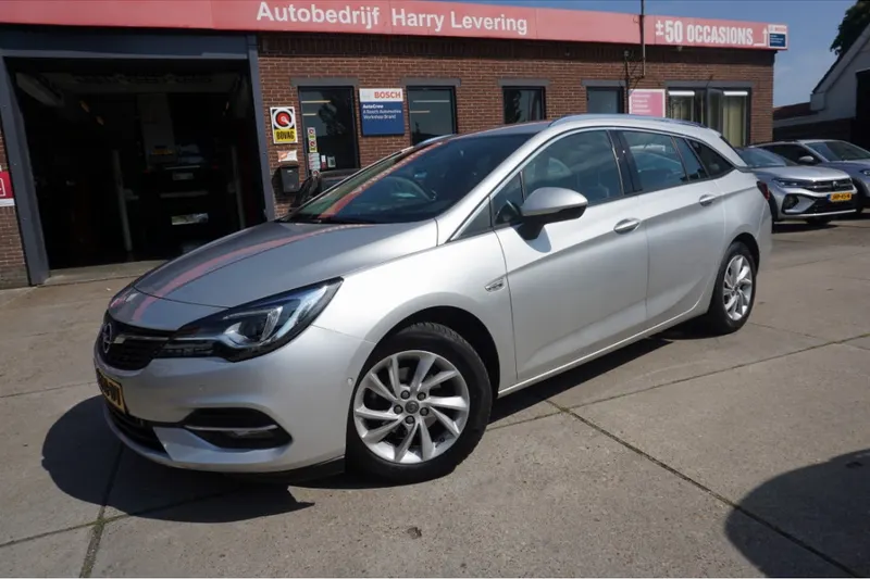 Opel Astra (2020)