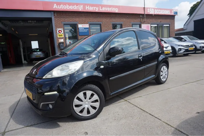 Peugeot 107 (2012)