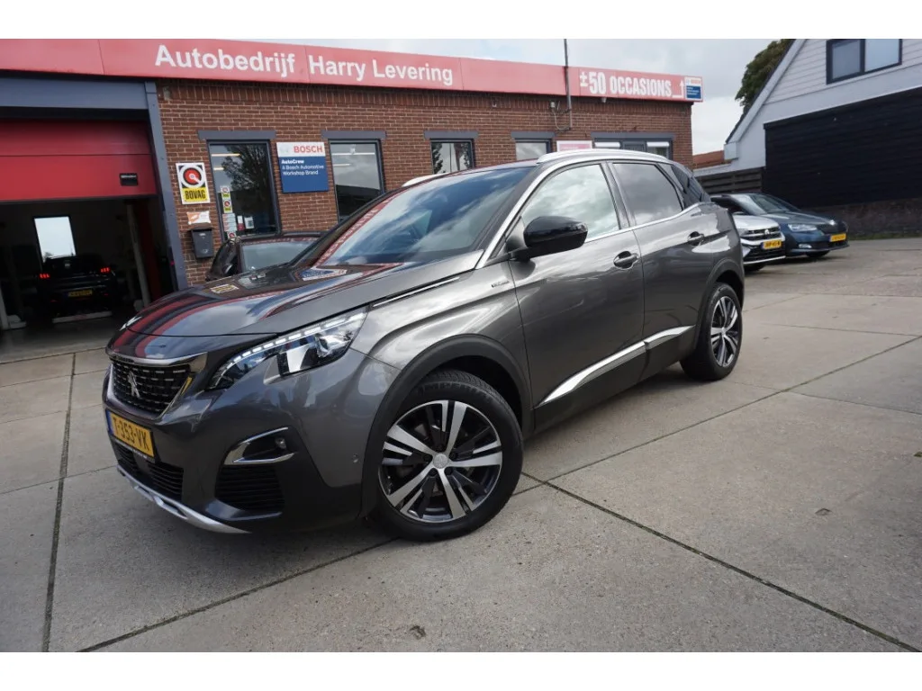 Peugeot 3008 (2018) — foto 1
