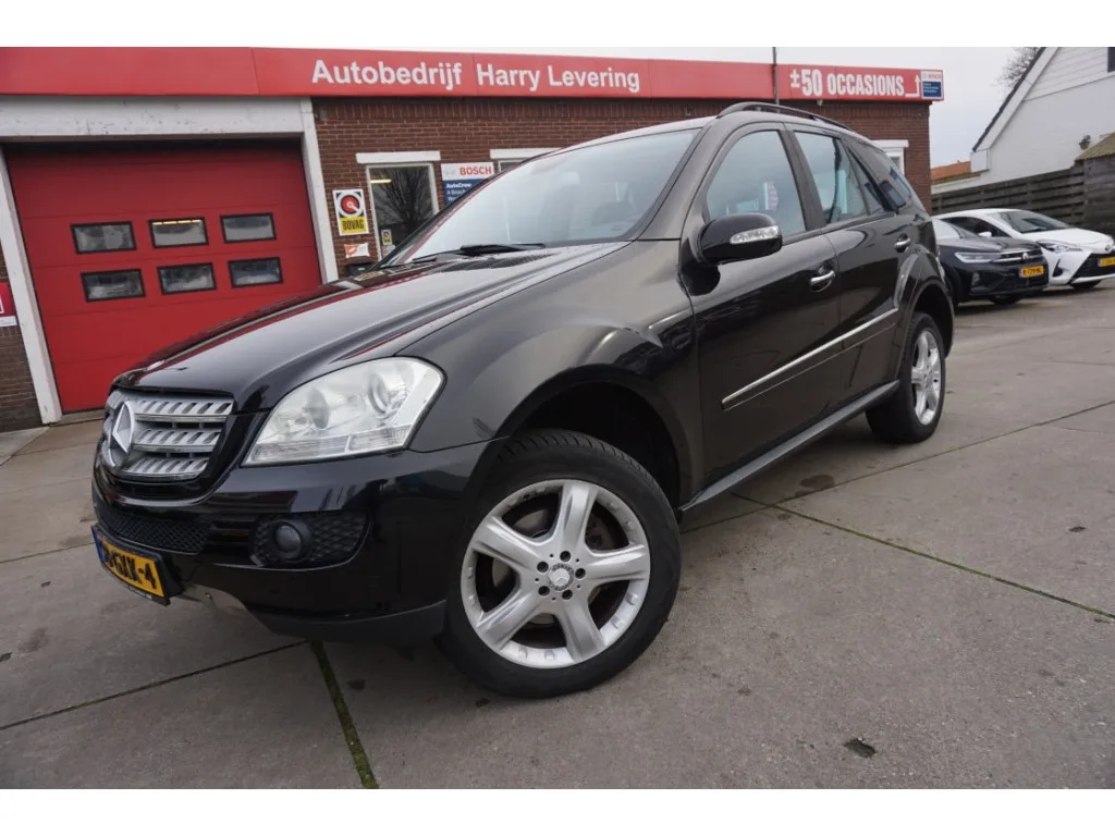 Mercedes-Benz M-Klasse (2008) — foto 1