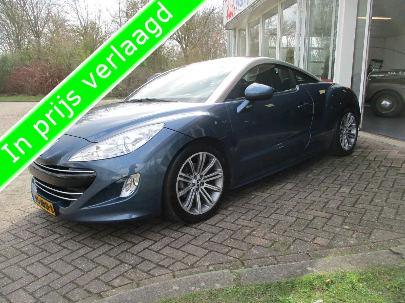 Peugeot RCZ (2010) — foto 1