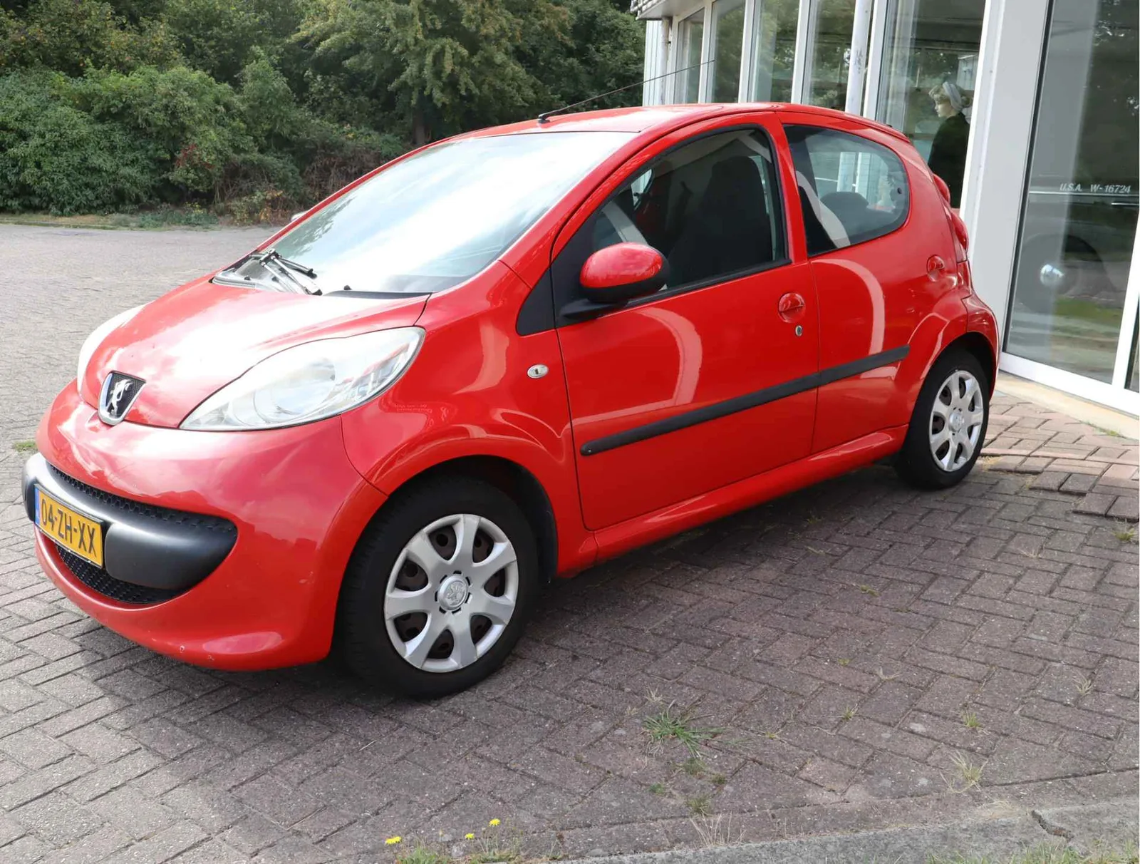 Peugeot 107 (2008) — foto 1
