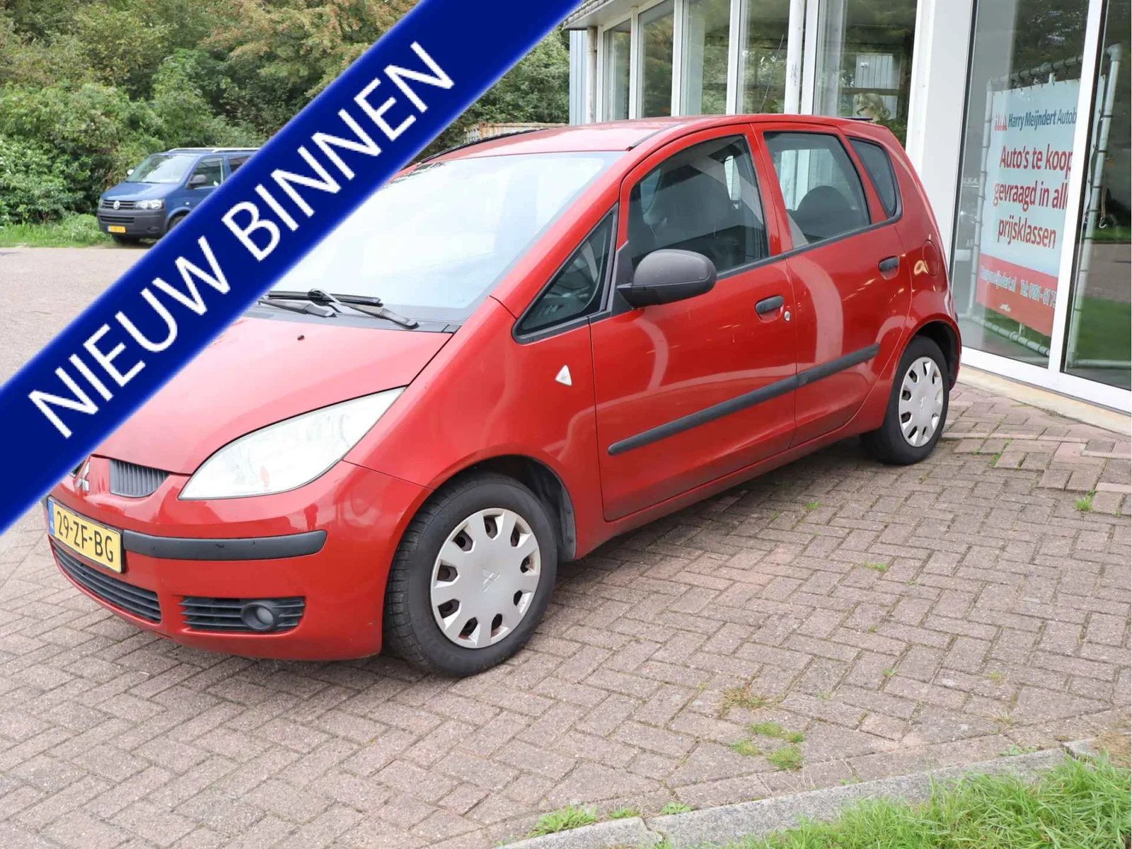 Mitsubishi Colt (2008) — foto 1