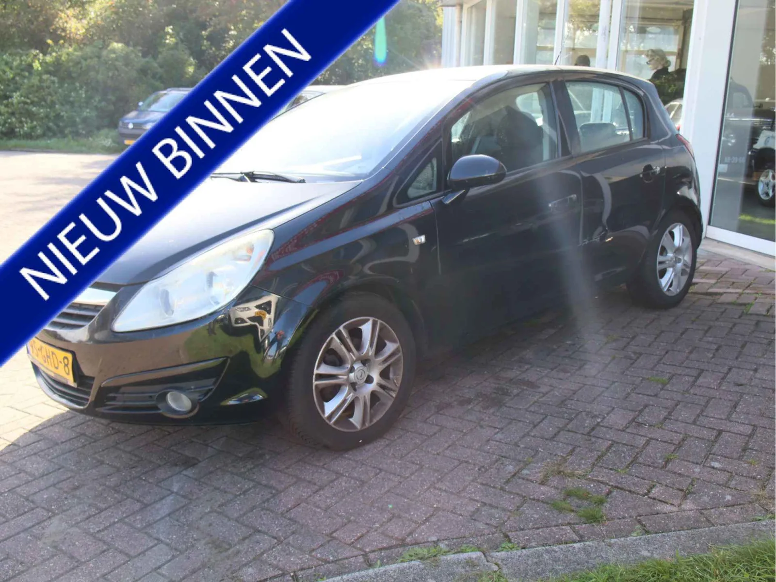 Opel Corsa (2008) — foto 1