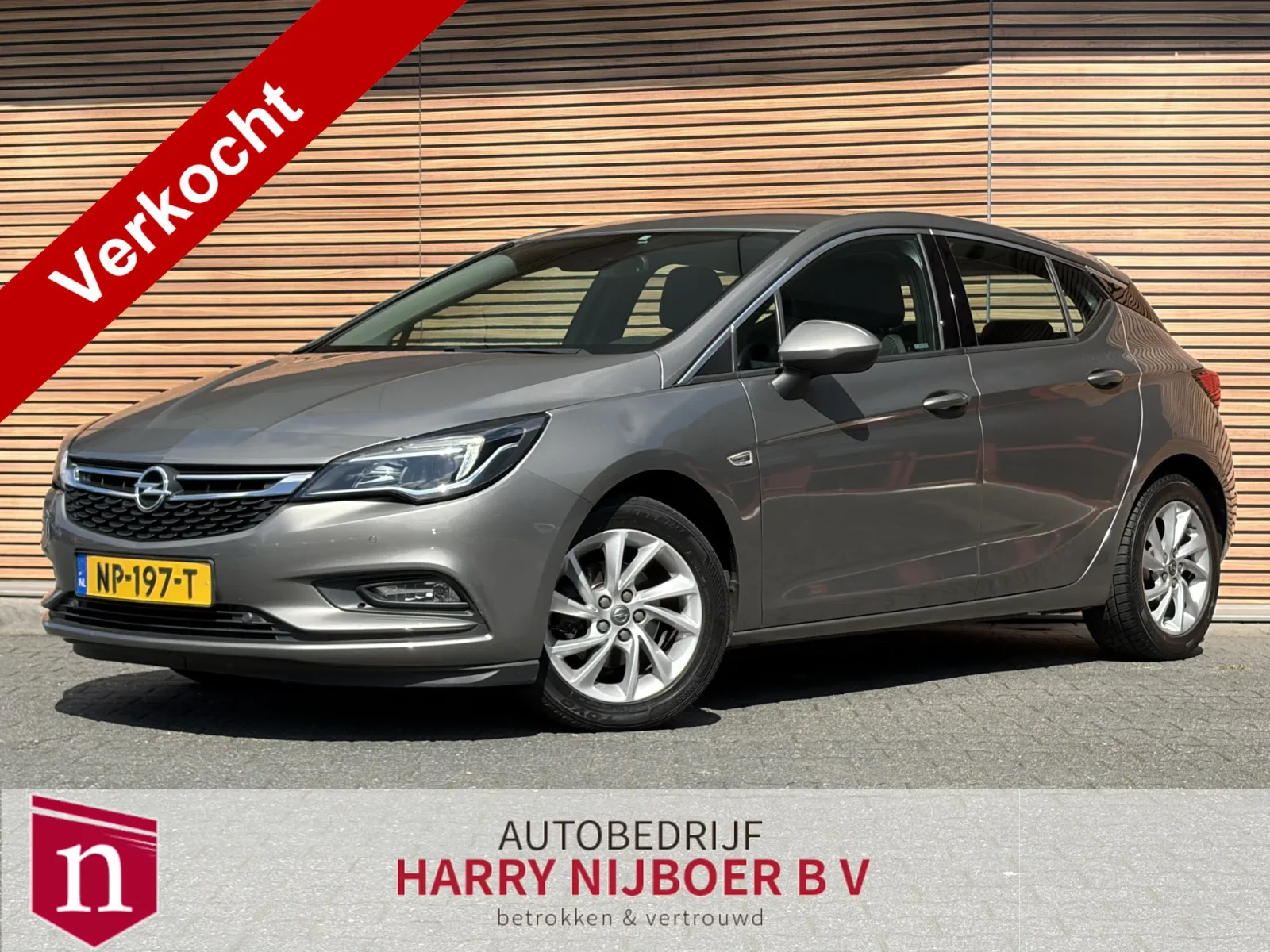 Opel Astra (2017) — foto 1