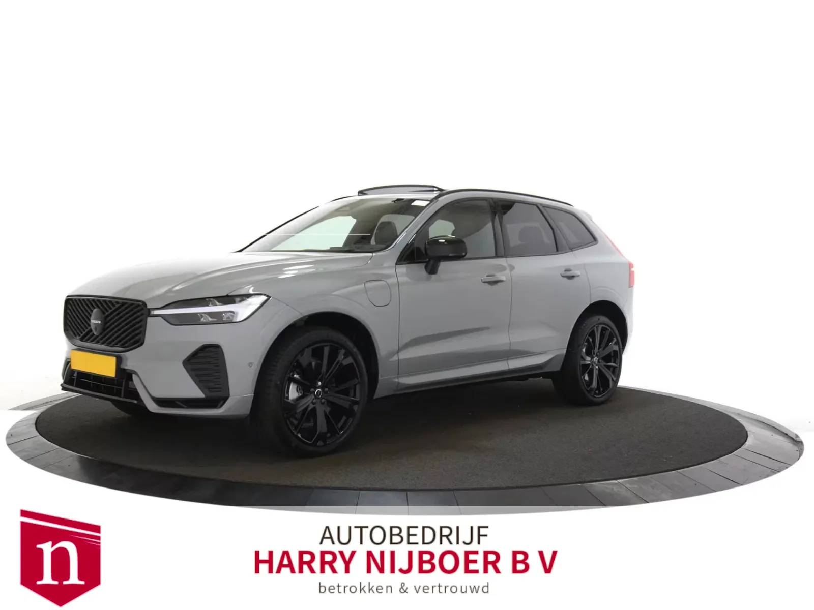 Volvo XC60 (2026) — foto 1