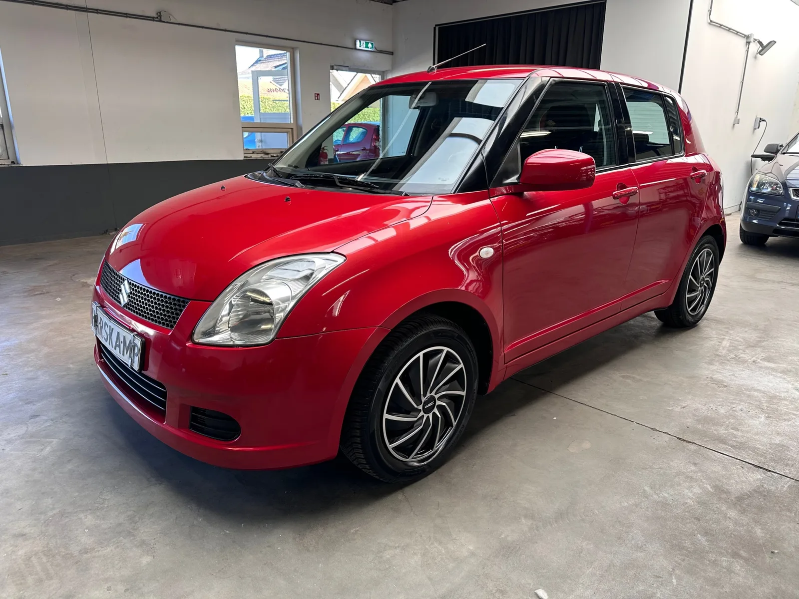 Suzuki Swift (2005) — foto 1