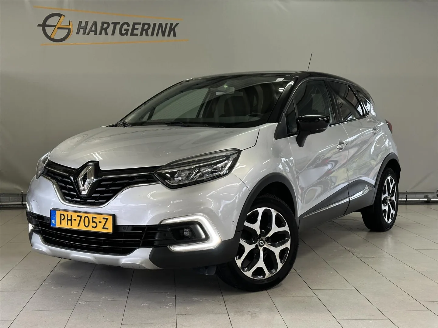 Renault Captur (2017) — foto 1