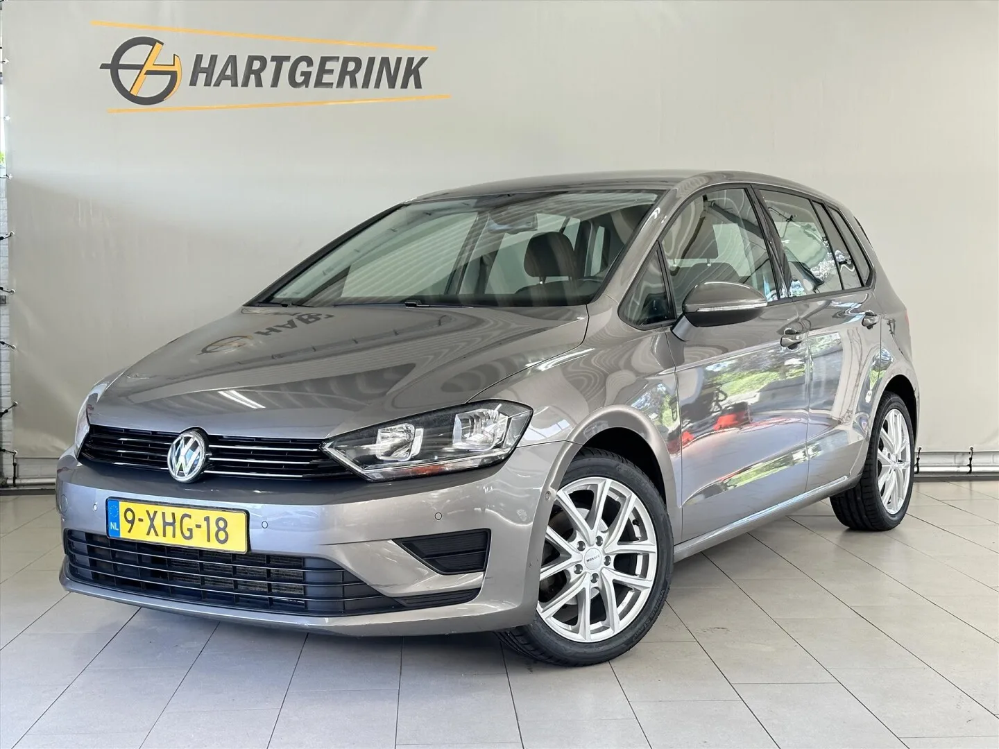 Volkswagen Golf Sportsvan (2014) — foto 1