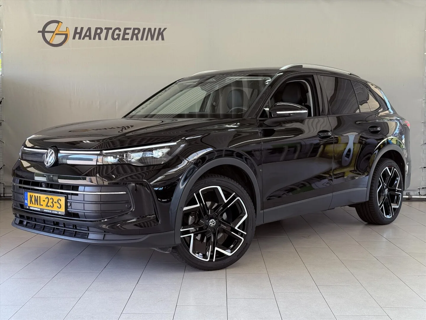 Volkswagen Tiguan (2025) — foto 1