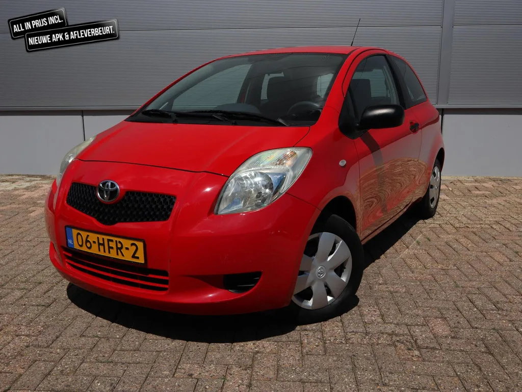 Toyota Yaris (2008) — foto 1