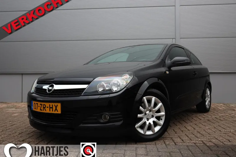 Opel Astra (2008)