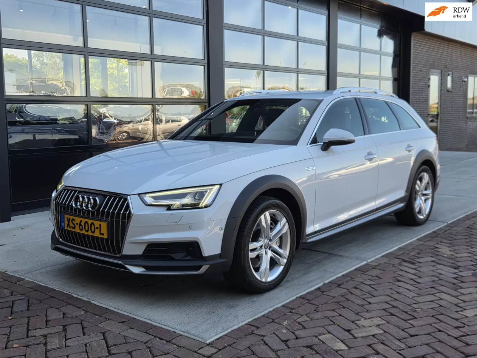 Audi A4 Allroad (2018) — foto 1