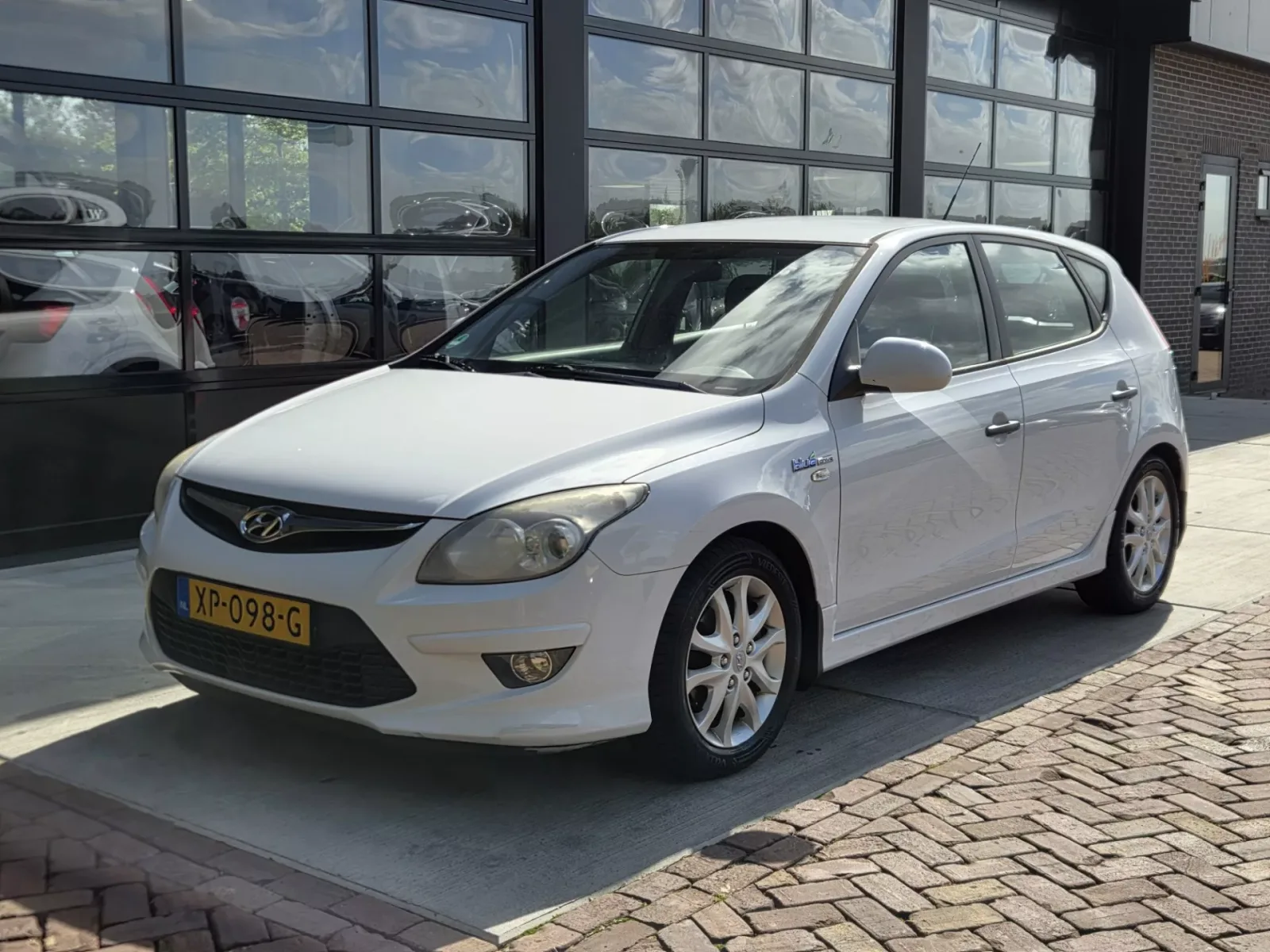 Hyundai i30 (2010) — foto 1