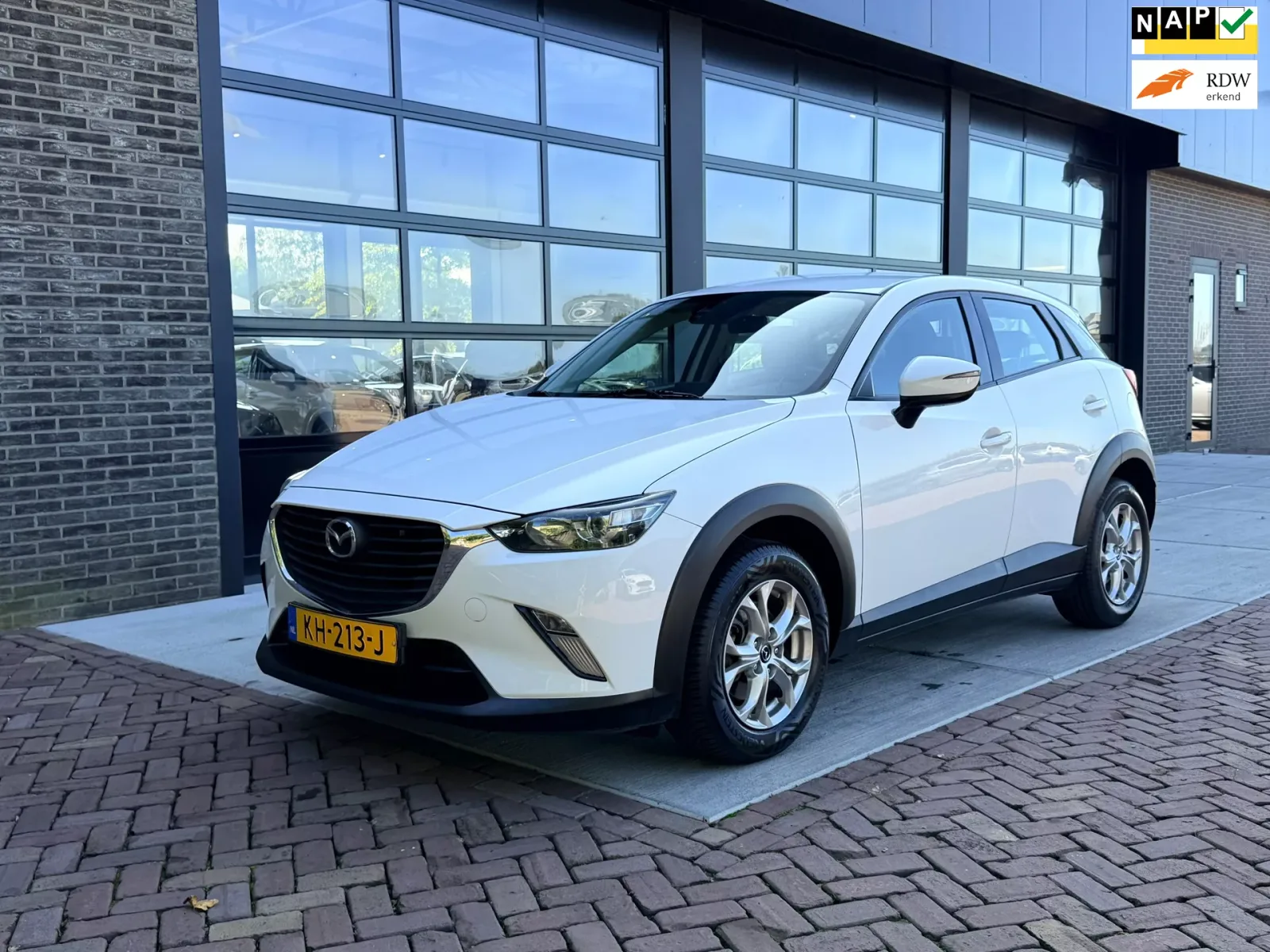 Mazda CX-3 (2016) — foto 1