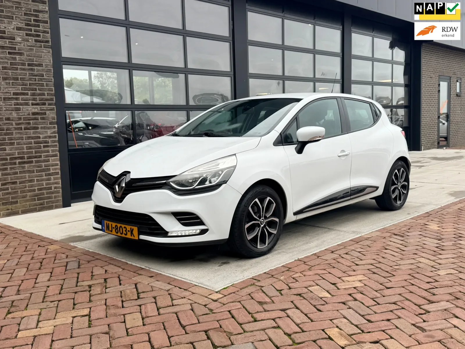 Renault Clio (2017) — foto 1