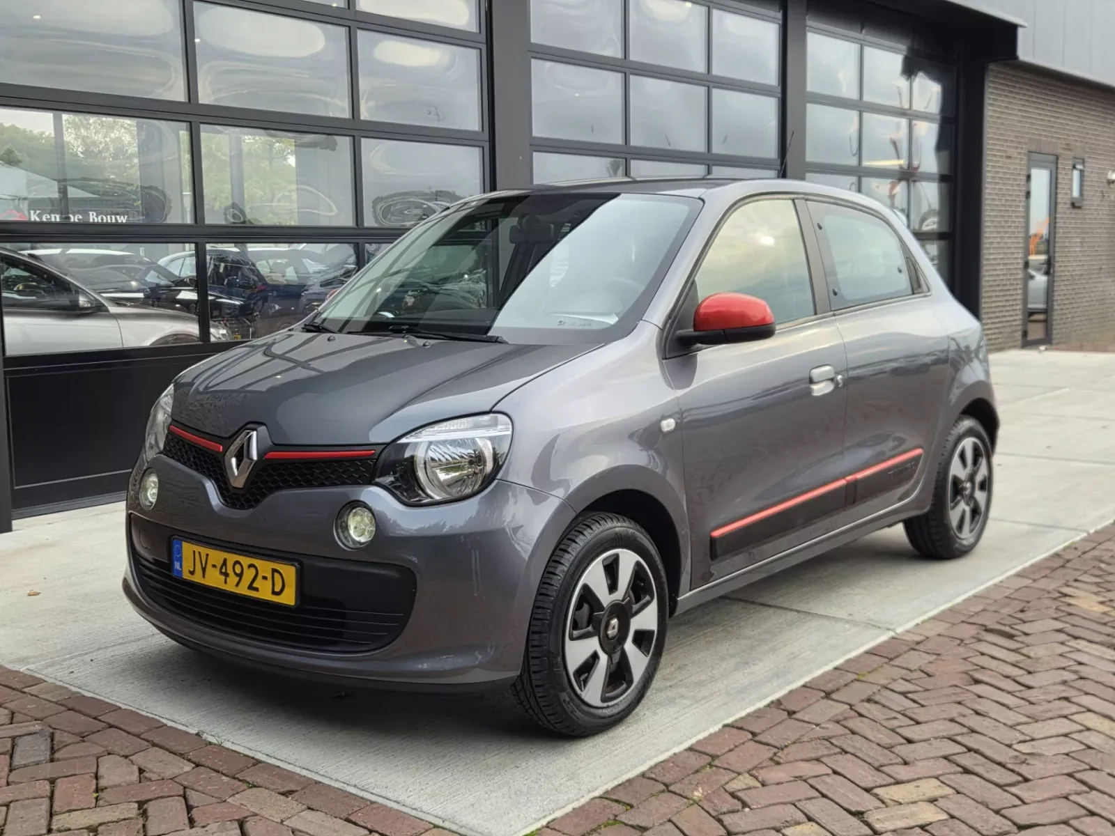 Renault Twingo (2016) — foto 1