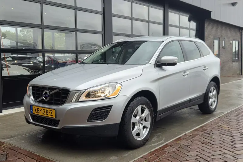 Volvo XC60 (2012)