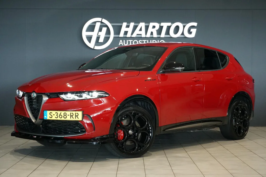 Alfa Romeo Tonale (2023) — foto 1