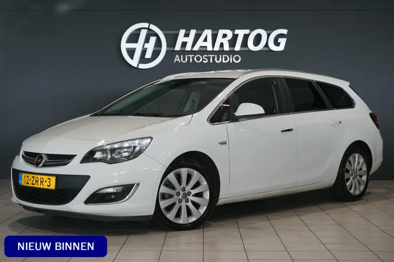 Opel Astra (2013)