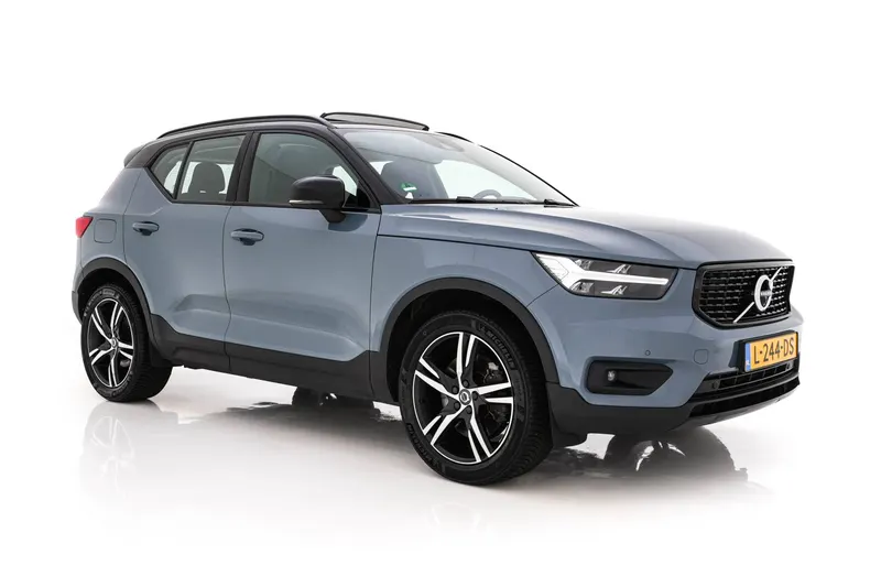 Volvo XC40 (2021)