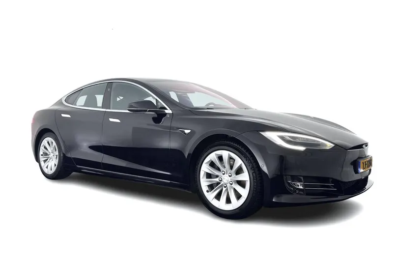 Tesla Model S (2018)