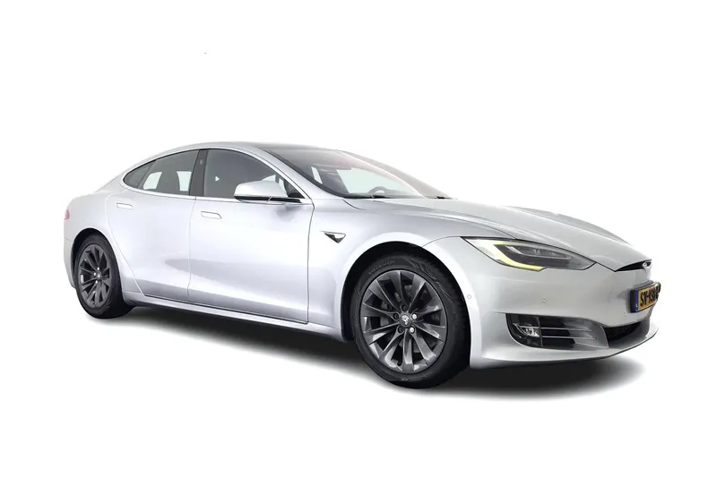 Tesla Model S (2018)