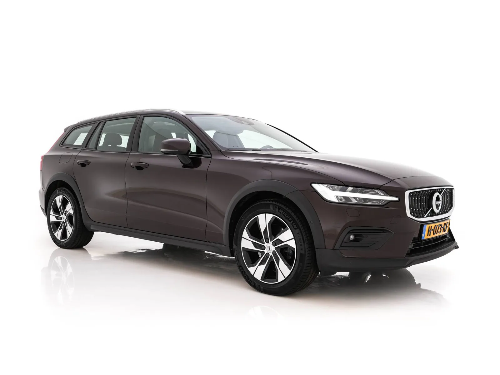 Volvo V60 (2020) — foto 1