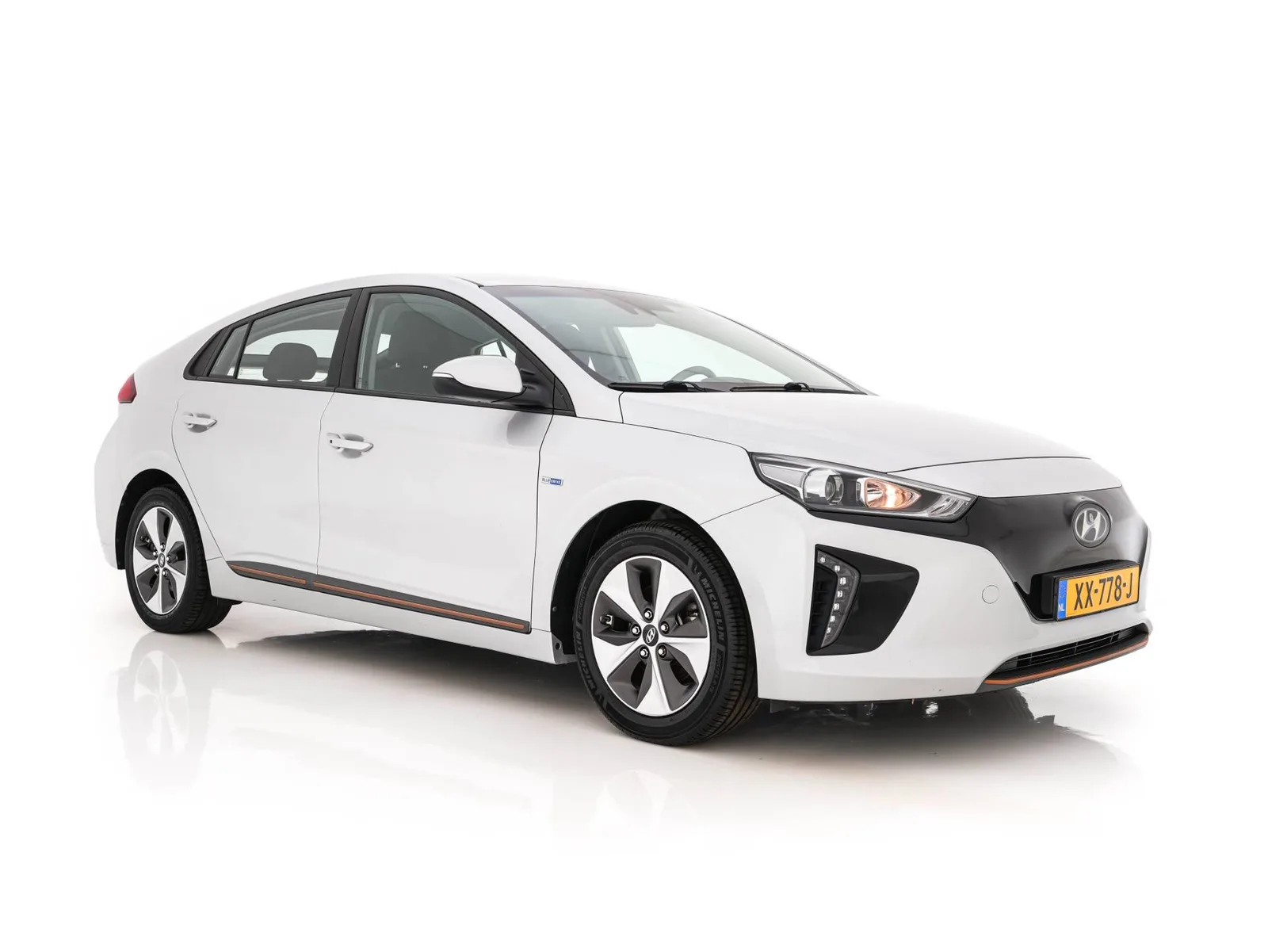 Hyundai Ioniq (2019) — foto 1