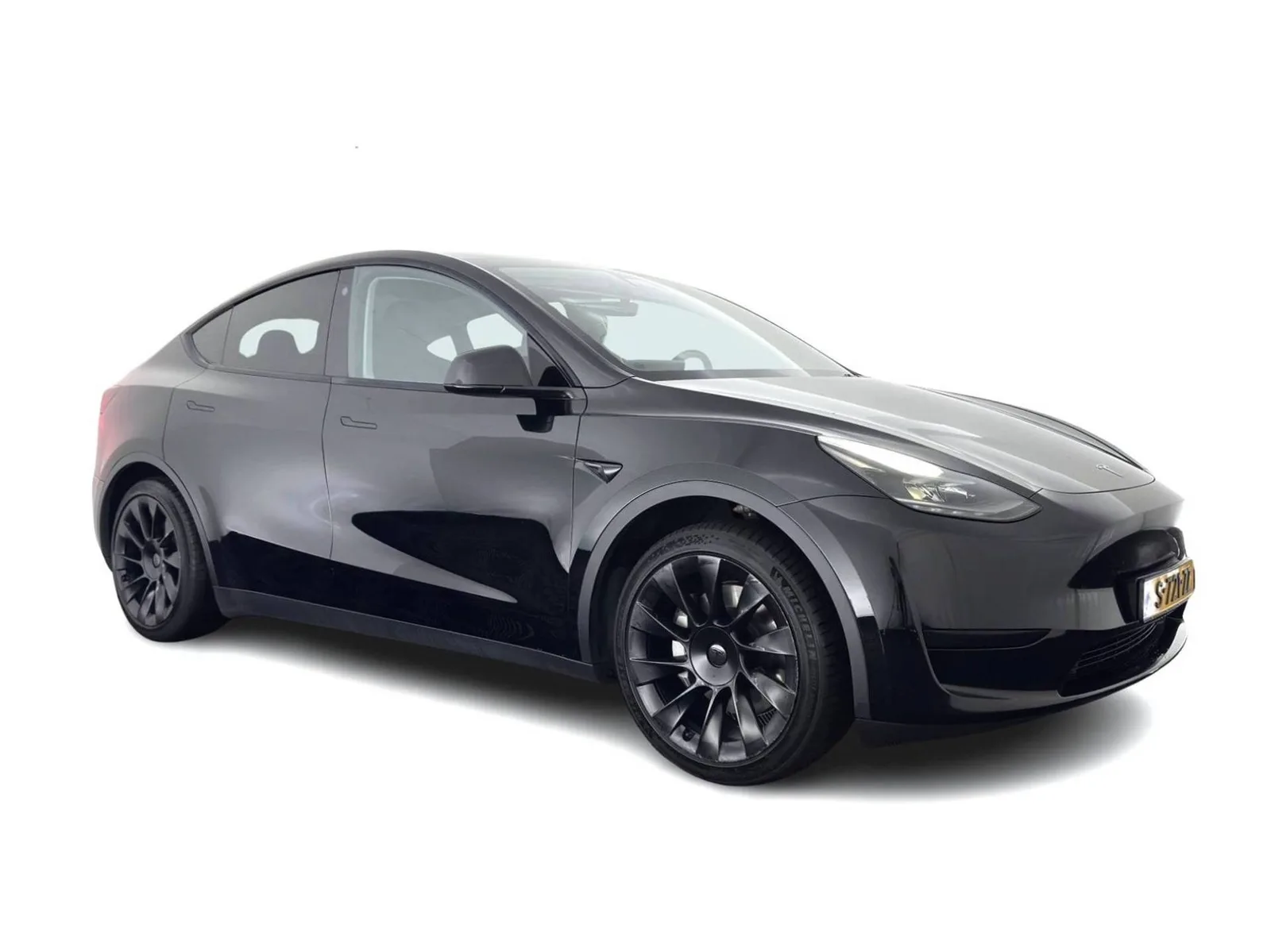 Tesla Model Y (2023) — foto 1