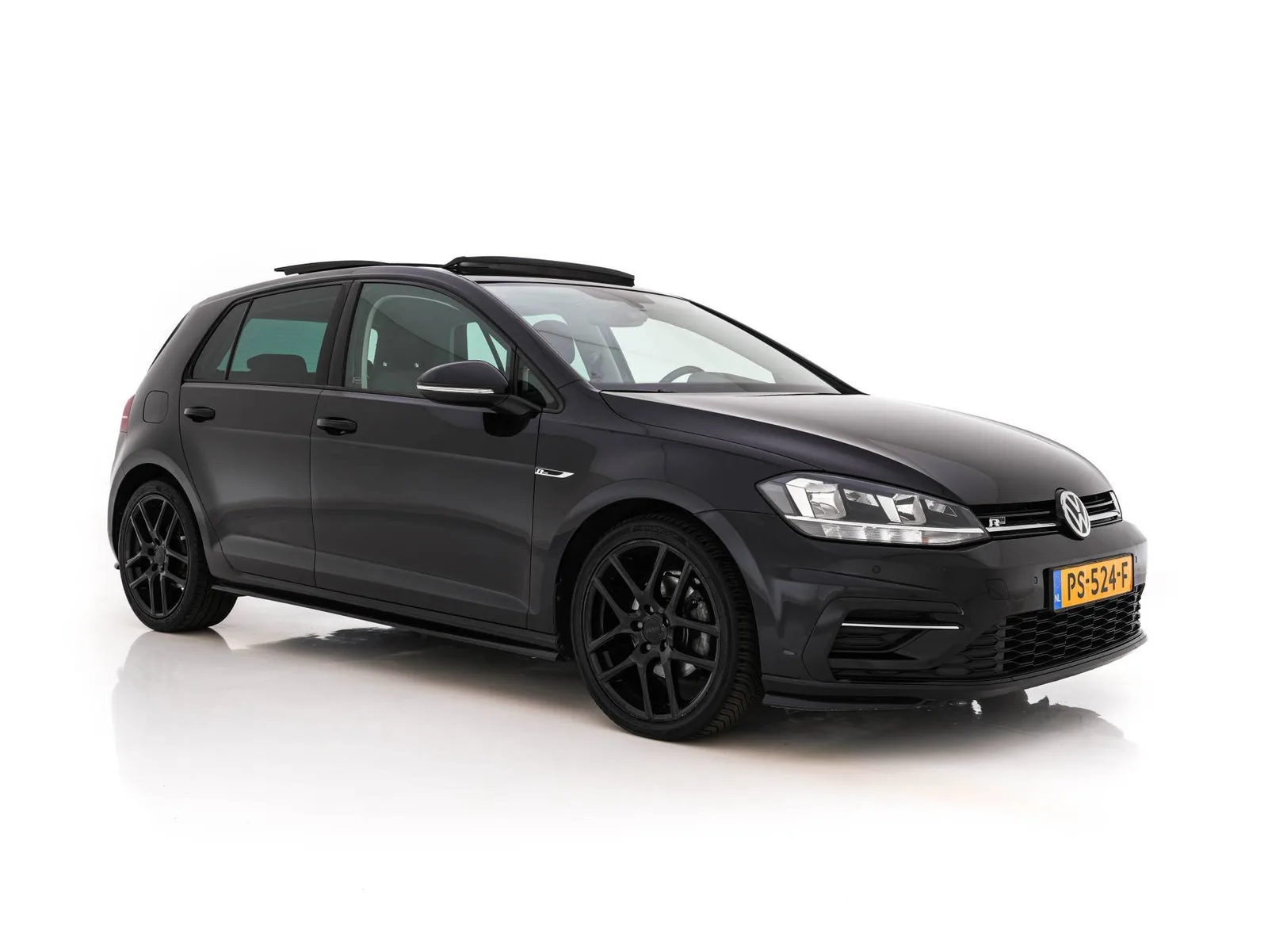 Volkswagen Golf (2017) — foto 1