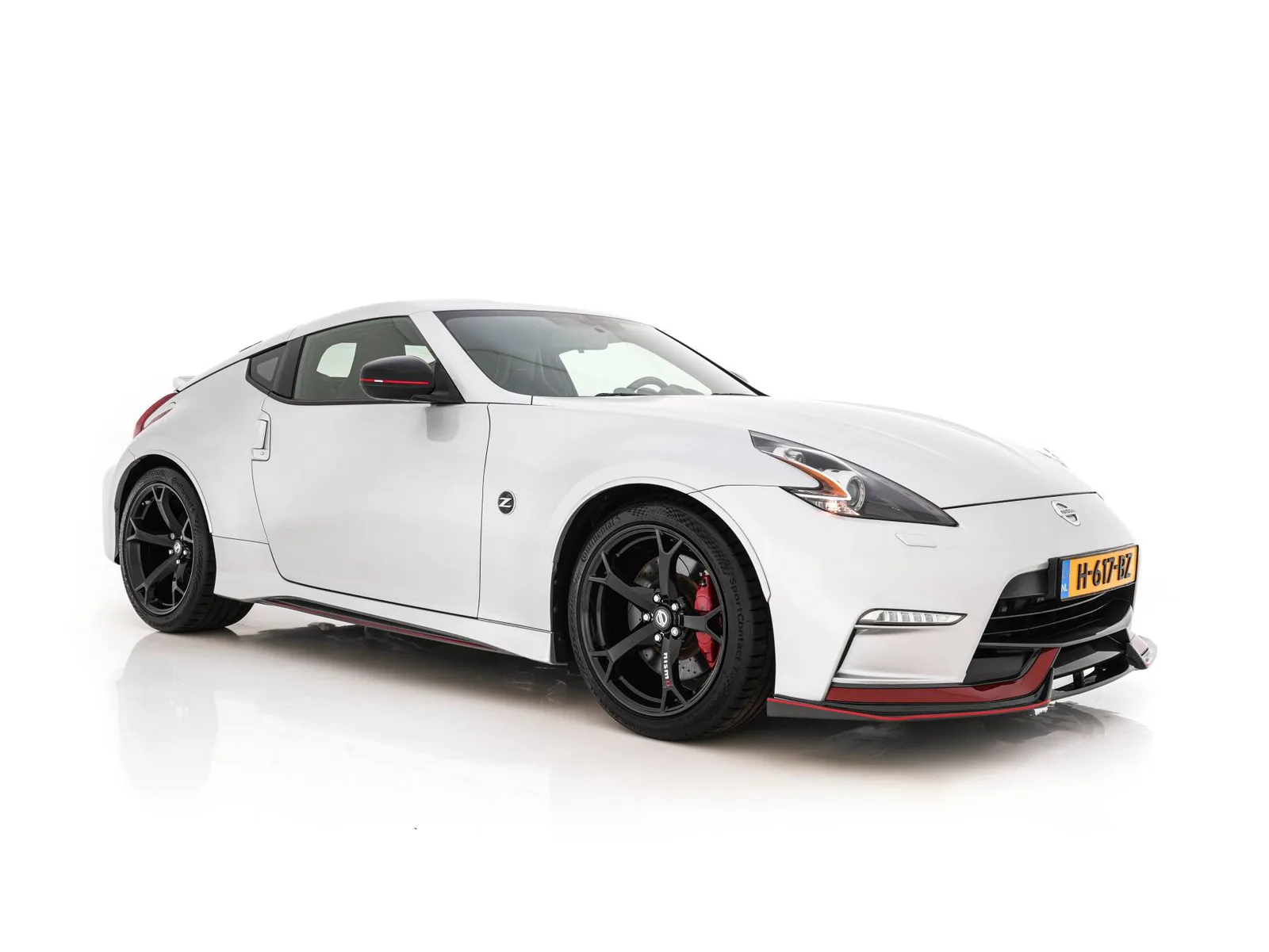 Nissan 370z (2016) — foto 1