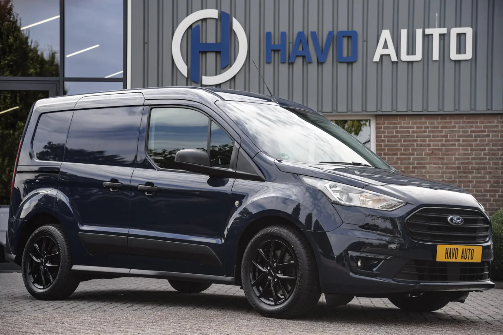 Ford Transit Connect (2019) — foto 1