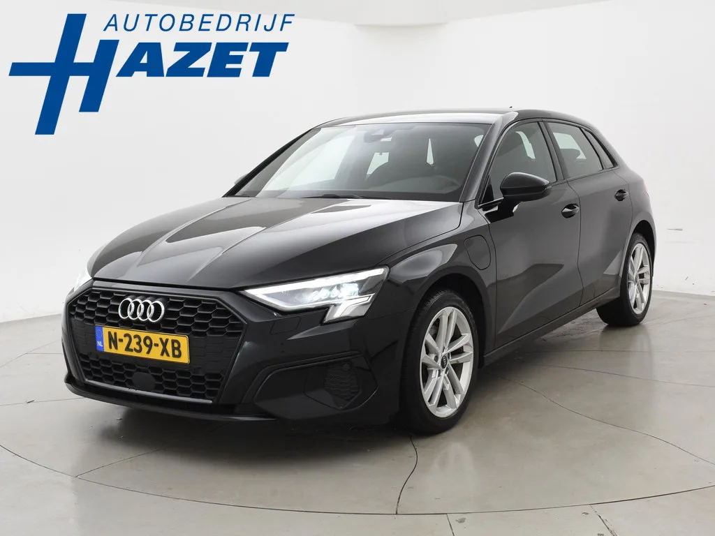Audi A3 (2022) — foto 1