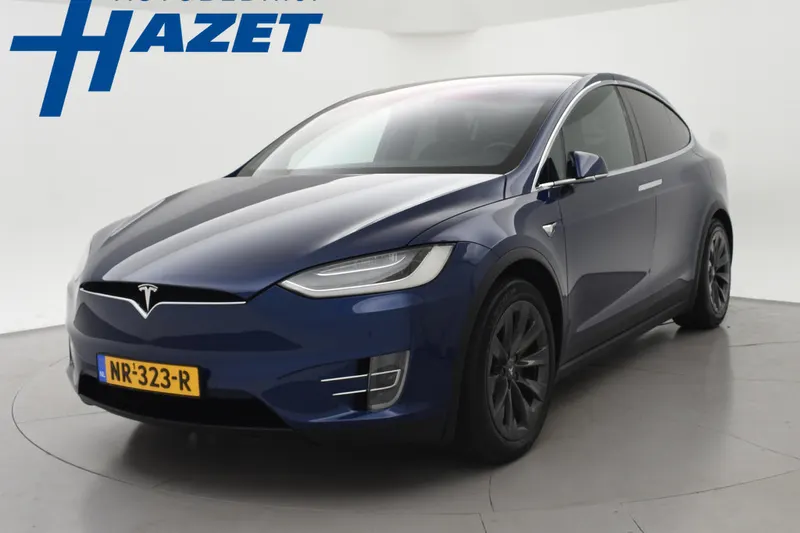 Tesla Model X (2017)