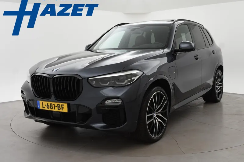 BMW X5 (2021)