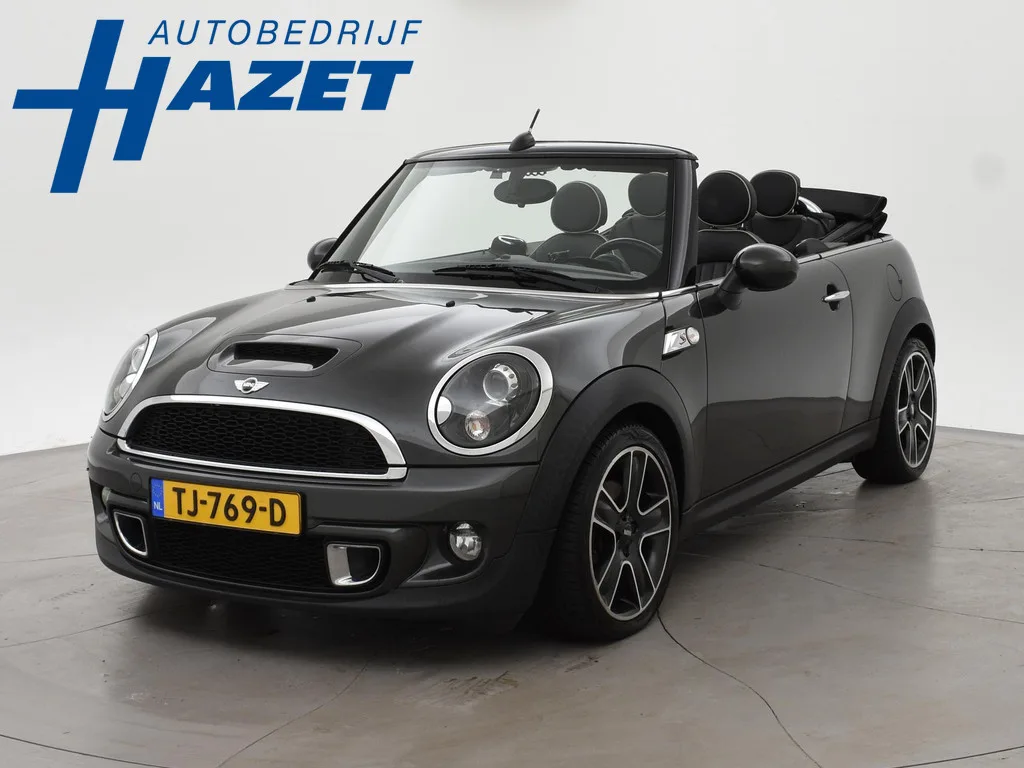 MINI Cabrio (2012) — foto 1